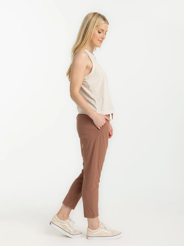 Women's Elevate Lightweight Tank: Heather Birch