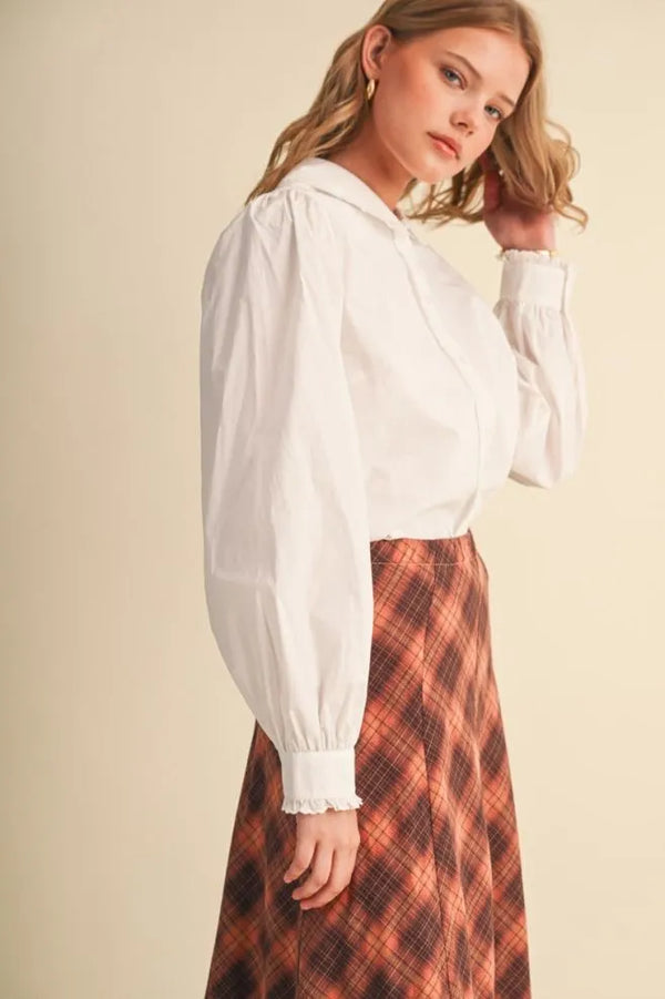 Off White Button Up Top with Scalloped Trim