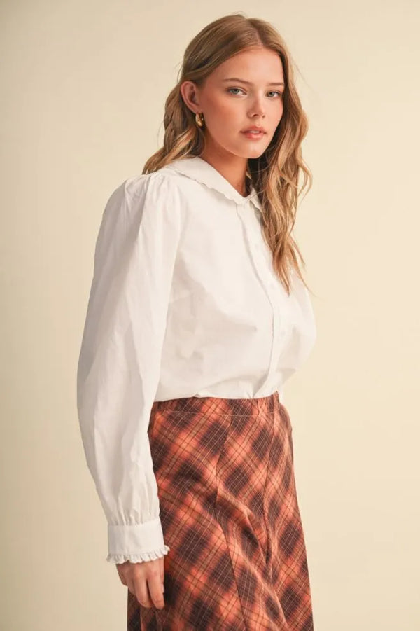 Off White Button Up Top with Scalloped Trim