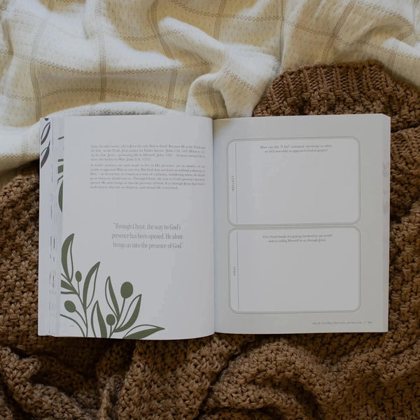 ‘Tis So Sweet To Trust in Jesus: A 40-Day Journey To the Cross Through the Words of Christ