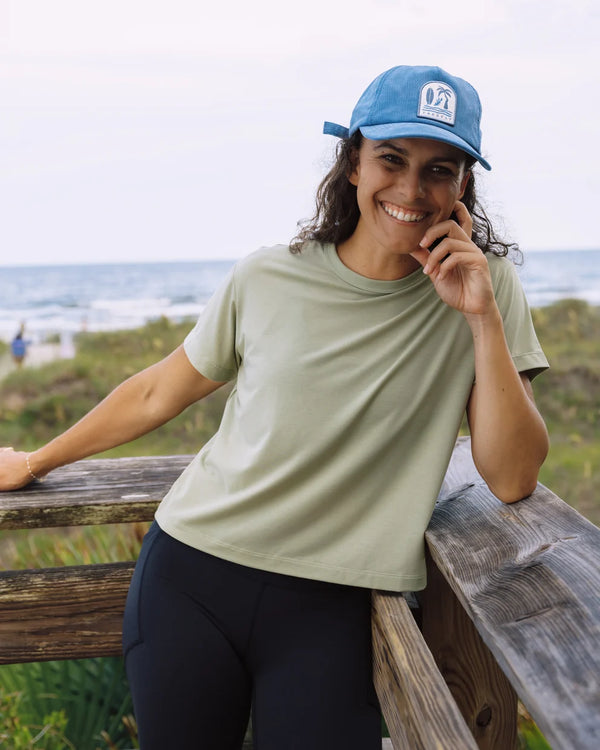 Women's Elevate Lightweight Tee - Tea