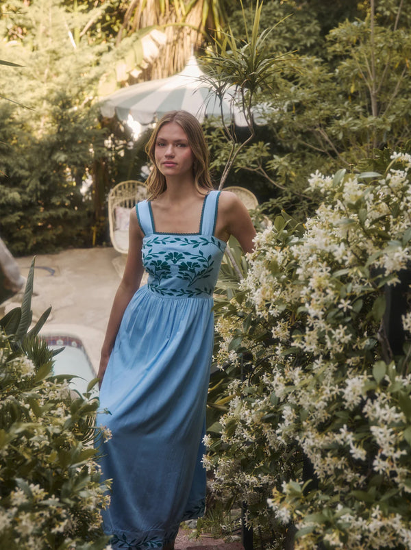 Jaylan Embroidered Sleeveless Maxi Dress Lt Blue