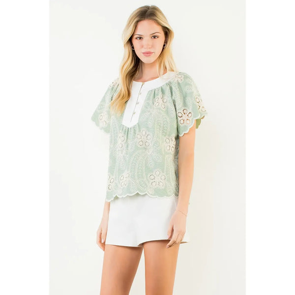 Green Short Sleeve Lace-Like Pattern Top