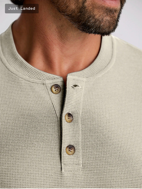 Men's Waffle Long Sleeve Henley: Sandstone