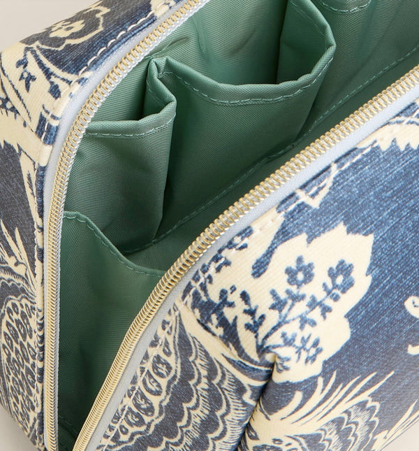 Large Cosmetic Pouch Flagler Blue
