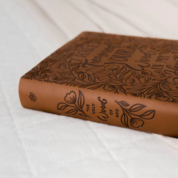 Esv Single Column Journaling Bible® | Treasured