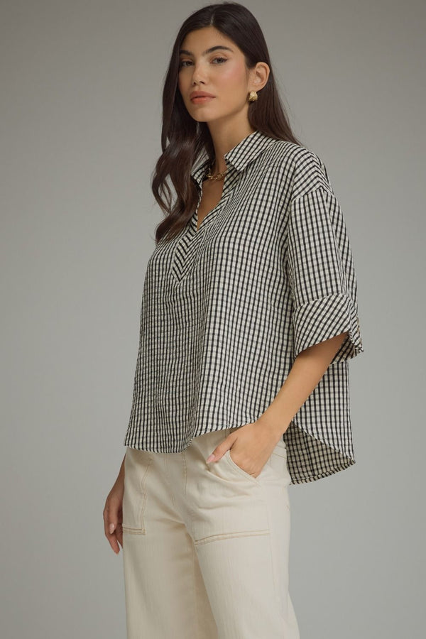 Black Gingham 3/4 Button Cuff Sleeve Top w V-neck Collar
