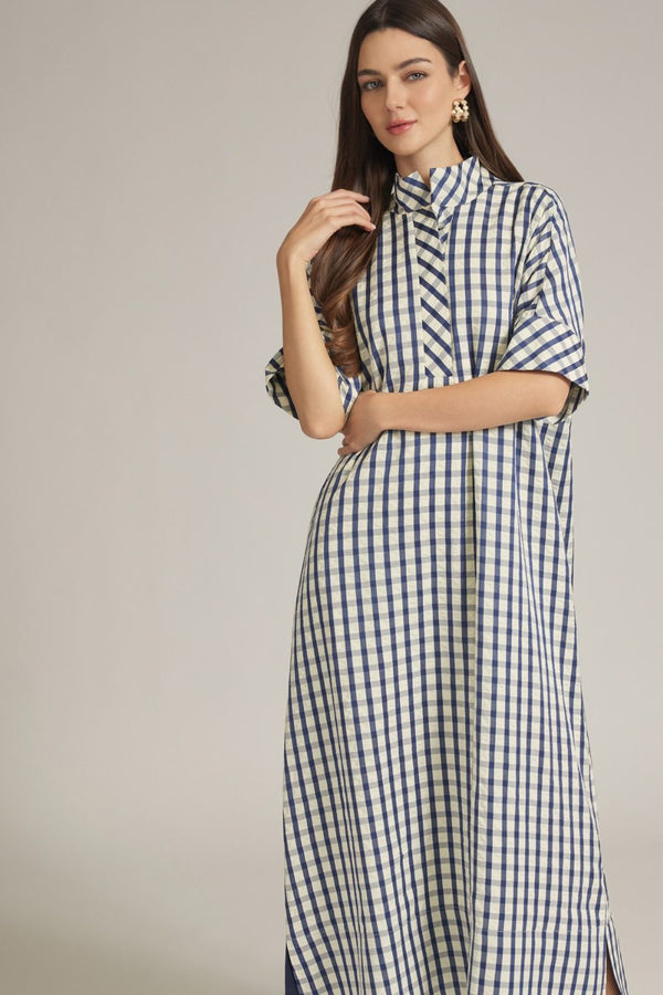 Navy Gingham Short Sleeve Midi Dress Featuring Shirt Collar