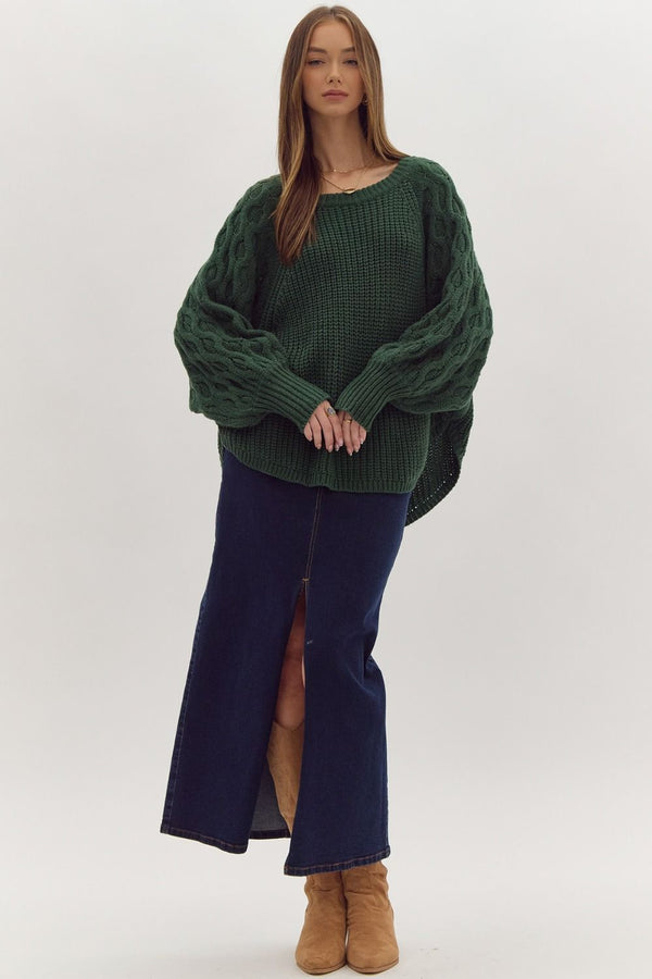 Green Knitted Round Neck Sweater w Cable Knit Sleeves