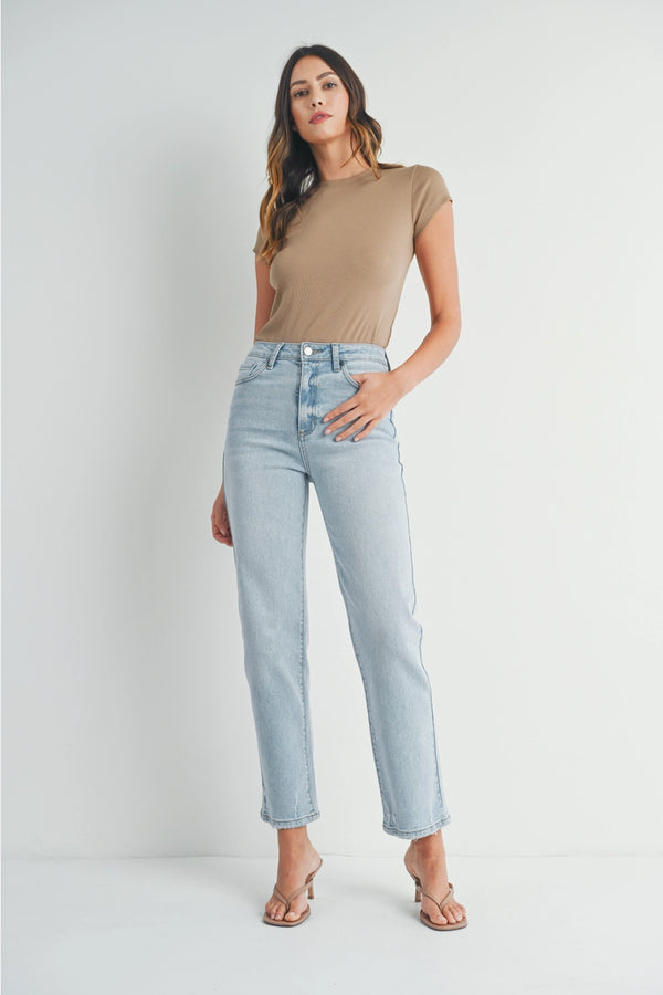 High Rise Clean Straight Leg - Light Denim