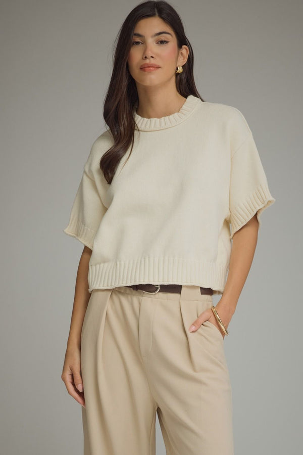 Ecru Short Sleeve Knit Top w Ribbed Trim Detail