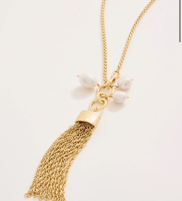 Tassel Convertible Lariat Necklace 28" Pearl