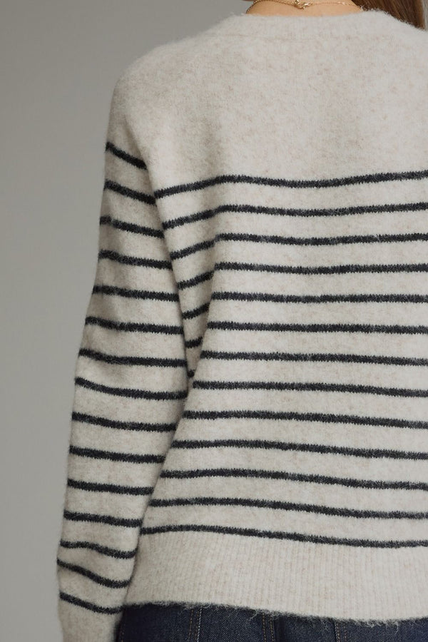Ecru Stripe Long Sleeve Sweater w Round Neckline