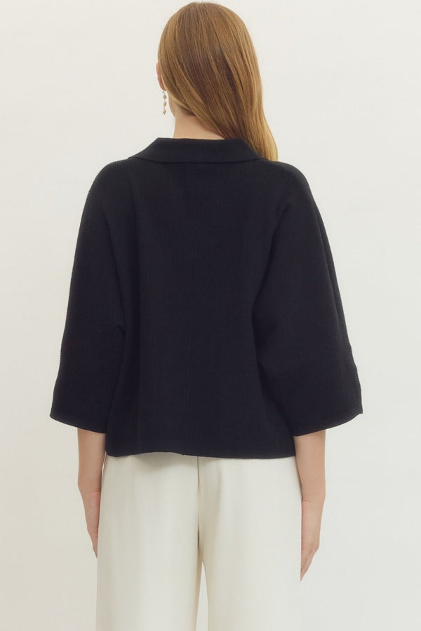 Black Solid Knit Top w V-neck Collar