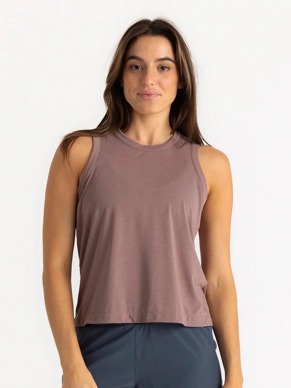 Women's Elevate Lightweight Tank - Plum