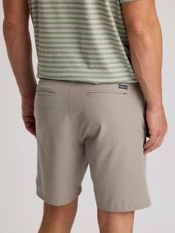 Men's Tradewind Short: Vintage Khaki