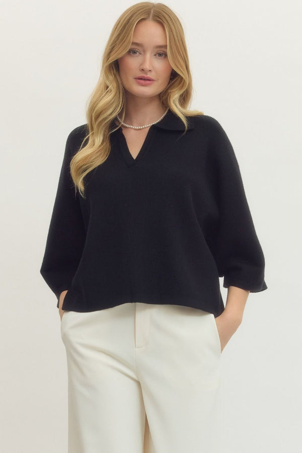 Black Solid Knit Top w V-neck Collar