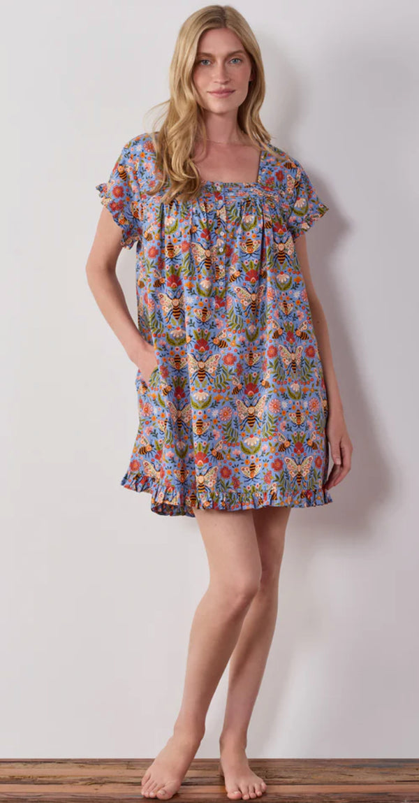 Pintuck Nightgown in Bee Tapestry