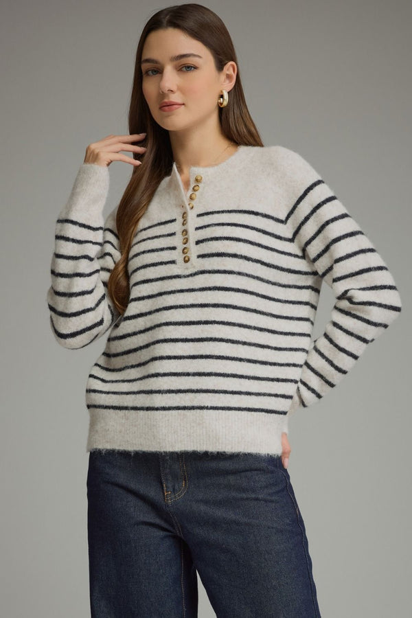 Ecru Stripe Long Sleeve Sweater w Round Neckline