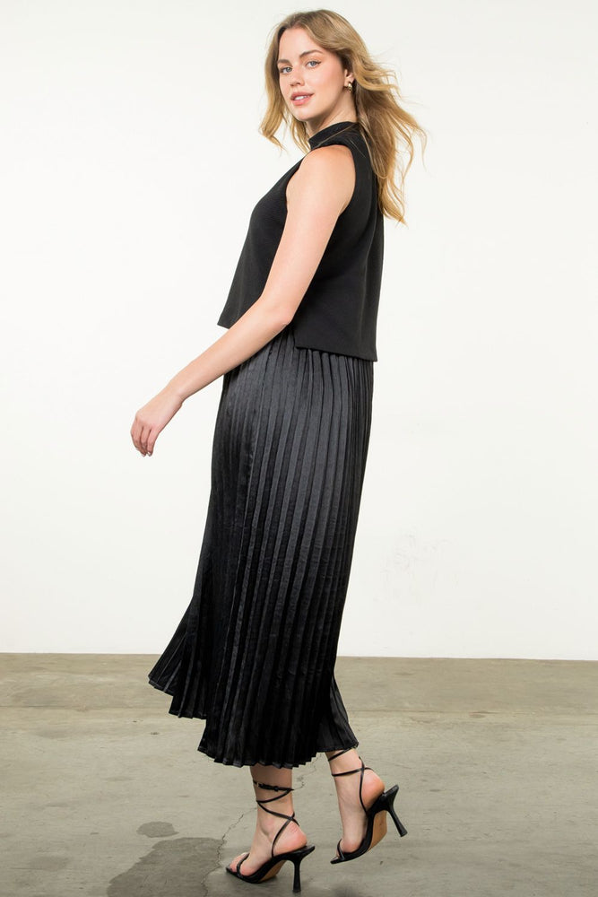 Pleated Skirt Dress - Black