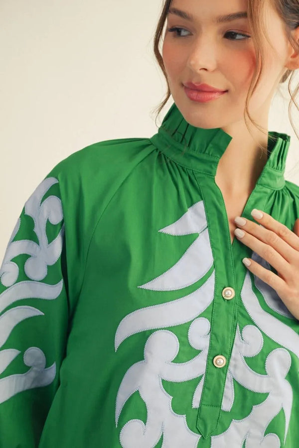 Kelly Green Baroque Floral Applique Shift Dress w Ruffled Neck