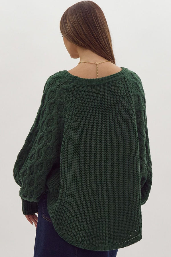 Green Knitted Round Neck Sweater w Cable Knit Sleeves