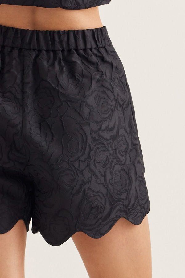 Black Jacquard Scallop Hem Shorts w Rose Pattern