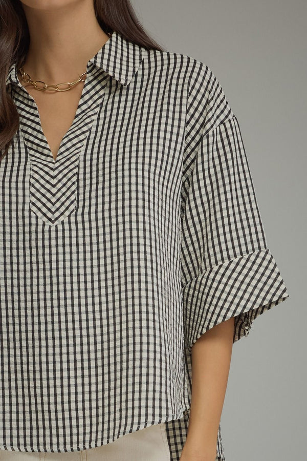 Black Gingham 3/4 Button Cuff Sleeve Top w V-neck Collar