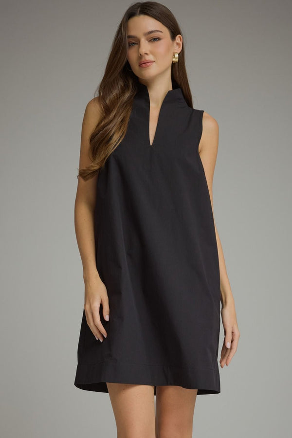 Black Solid Sleeveless Mini Dress w Back Pleat Detail