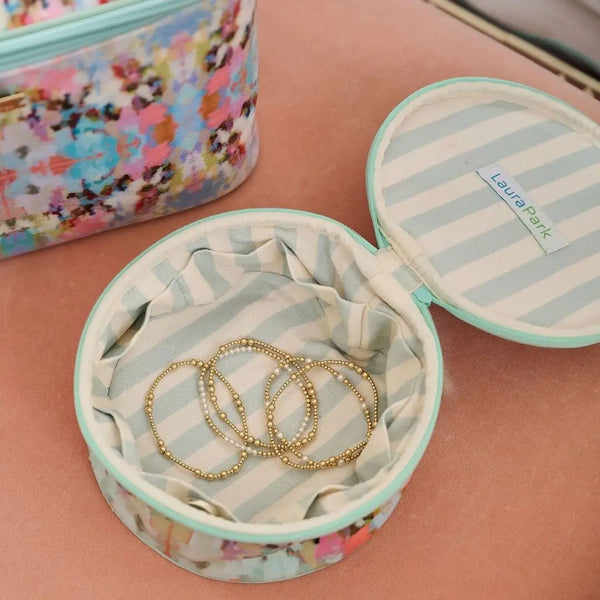 Brooks Avenue Round Jewelry Case