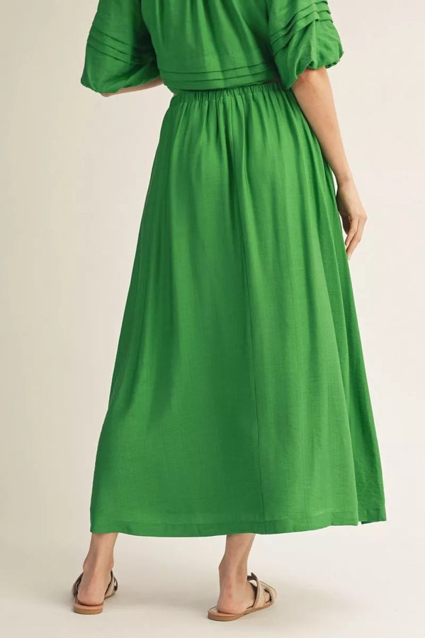 Kelly Green Elastic Waist Solid Woven Maxi Skirt