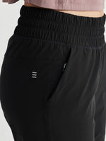 Women’s Pull-on Breeze Jogger - Black