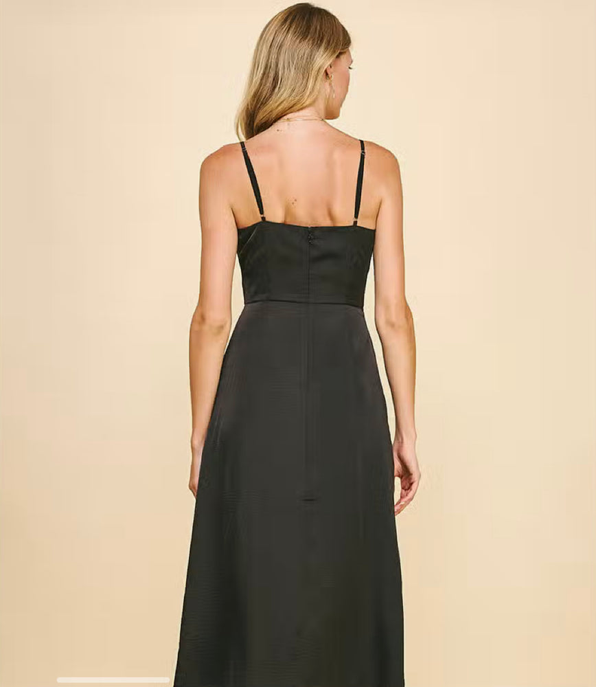 Sleeveless Satin Midi - Black