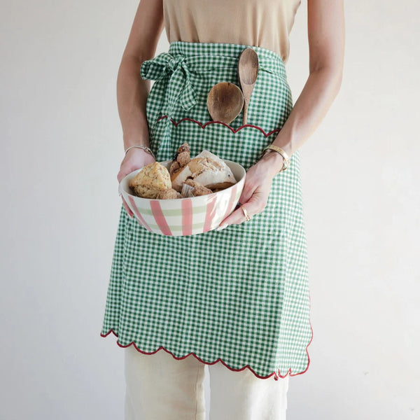 Woven Cotton Scalloped Half Apron