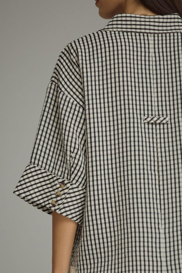 Black Gingham 3/4 Button Cuff Sleeve Top w V-neck Collar