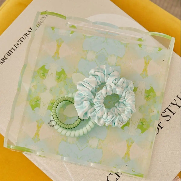 Elephant Falls Scalloped Tray Small